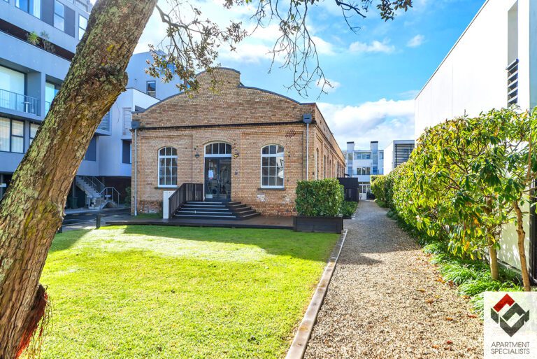 Auckland urban development with green communal spaces