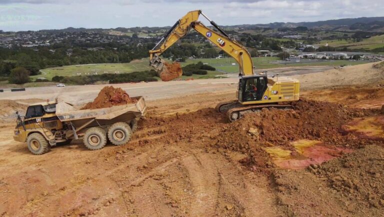 Aerial view of Warkworth's congested Hill Street intersection.